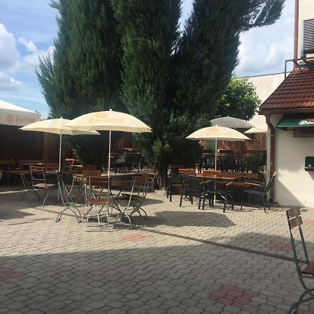 Apartman 3, Suvorovova 158 Cesky Brod 외부 사진